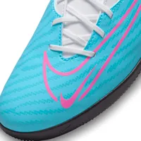 Nike Phantom GX Club IC Indoor/Court Soccer Shoes. Nike.com