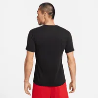 Nike Dri-FIT Men's Fitness T-Shirt. Nike.com