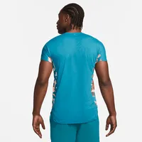 NikeCourt Dri-FIT Slam Men's Tennis Top. Nike.com