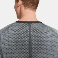 Nike TechKnit Men's Dri-FIT ADV Long-Sleeve Running Top. Nike.com