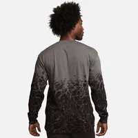 Nike "Kukini" Long-Sleeve T-Shirt. Nike.com