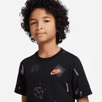 Nike Sportswear Big Kids' T-Shirt. Nike.com