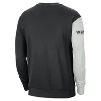 Brooklyn Nets Courtside Men's Nike NBA Fleece Sweatshirt. Nike.com