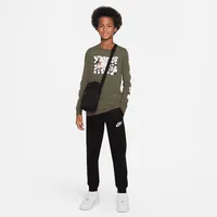 Nike Sportswear Big Kids' Long-Sleeve T-Shirt. Nike.com