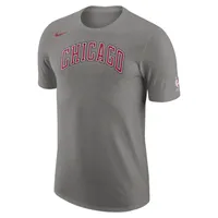 Chicago Bulls City Edition Men's Nike NBA Logo T-Shirt. Nike.com