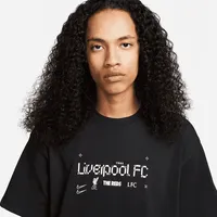 Liverpool FC Men's Nike Soccer T-Shirt. Nike.com