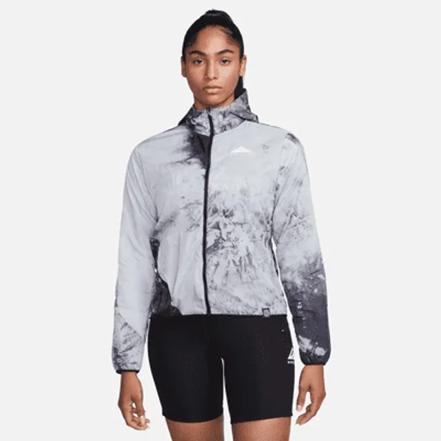 Jackets Nike Sportswear Tech Pack Repel Women's Jacket Khaki/ Black/ Matte  Olive/ Bronzine