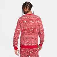 Nike Sportswear Club Fleece Men's Crew-Neck Holiday Sweatshirt. Nike.com