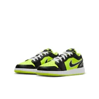 Air Jordan 1 Low SE Big Kids' Shoes. Nike.com