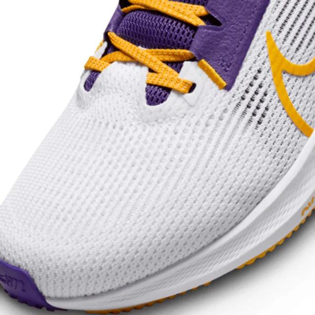 Nike Pegasus 40 Chiefs Running Shoes