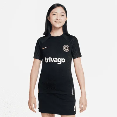 Chelsea FC Strike Big Kids' Nike Dri-FIT Short-Sleeve Soccer Top. Nike.com