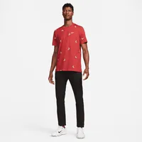 Tiger Woods "Frank" Golf T-Shirt. Nike.com