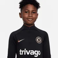 Chelsea FC Strike Big Kids' Nike Dri-FIT Knit Soccer Drill Top. Nike.com