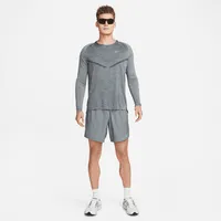 Nike TechKnit Men's Dri-FIT ADV Long-Sleeve Running Top. Nike.com