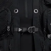 Nike ACG Buttles Vest. Nike.com