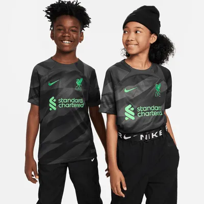 Liverpool FC 2023/24 Stadium Goalkeeper Big Kids' Nike Dri-FIT Short-Sleeve Soccer Jersey. Nike.com