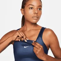 Nike Swoosh Women's Medium-Support 1-Piece Pad Shine Sports Bra. Nike.com