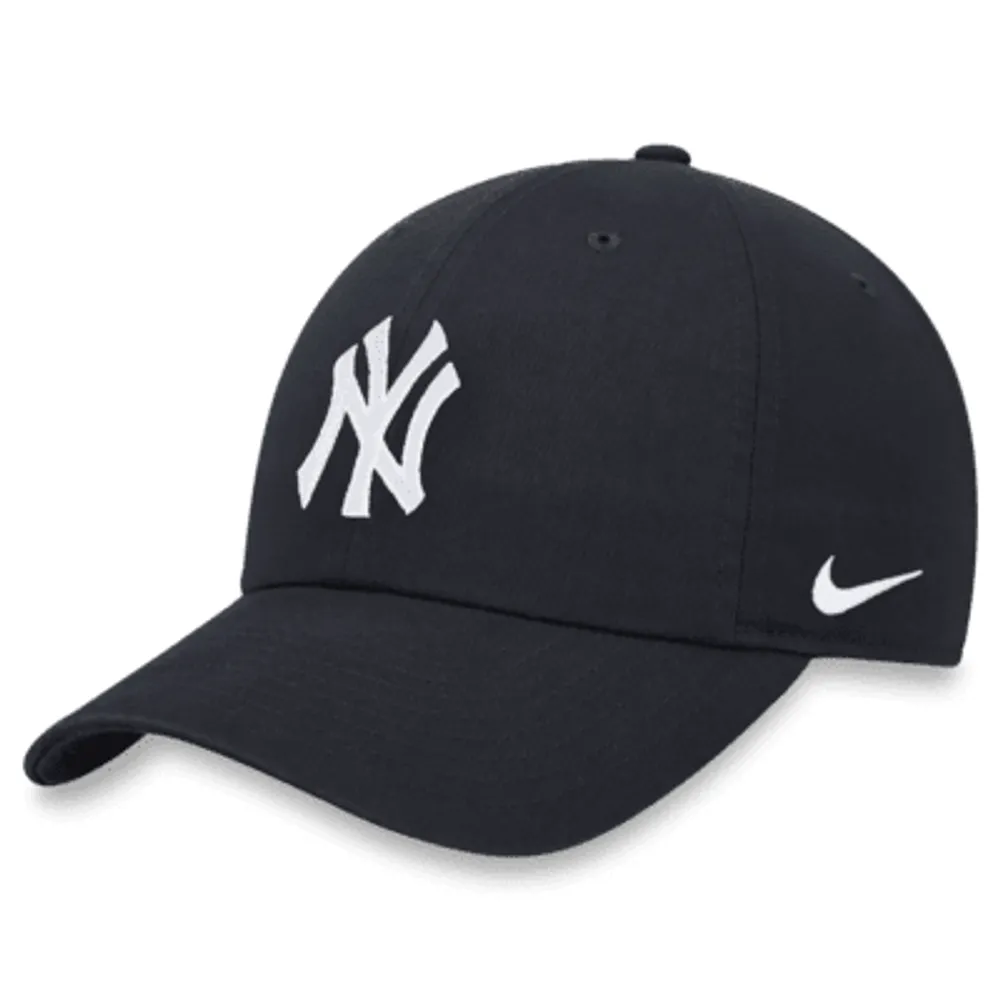 Nike New York Yankees Wordmark Men's Nike Dri-FIT MLB Visor. Nike.com