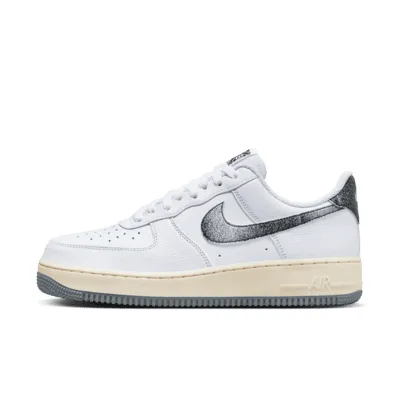 Nike Air Force 1 '07 LX Men's Shoes. Nike.com