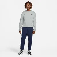 England Club Fleece Men's Sweatshirt. Nike.com