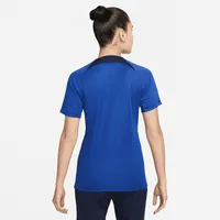 Chelsea FC Strike Women's Nike Dri-FIT Short-Sleeve Soccer Top. Nike.com