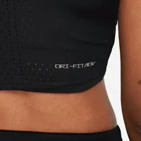 Nike Dri-FIT ADV AeroSwift Women's Running Crop Top. Nike.com