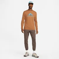 Nike Dri-FIT Men's Long-Sleeve Trail Running Crew. Nike.com