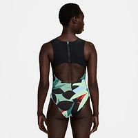 Nike Swim Women's Keyhole Back One-Piece Swimsuit. Nike.com