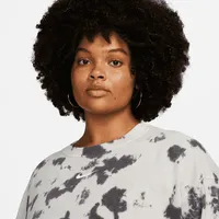 Nike Sportswear Women's Jersey Cloud-Dye Crewneck Top (Plus Size). Nike.com