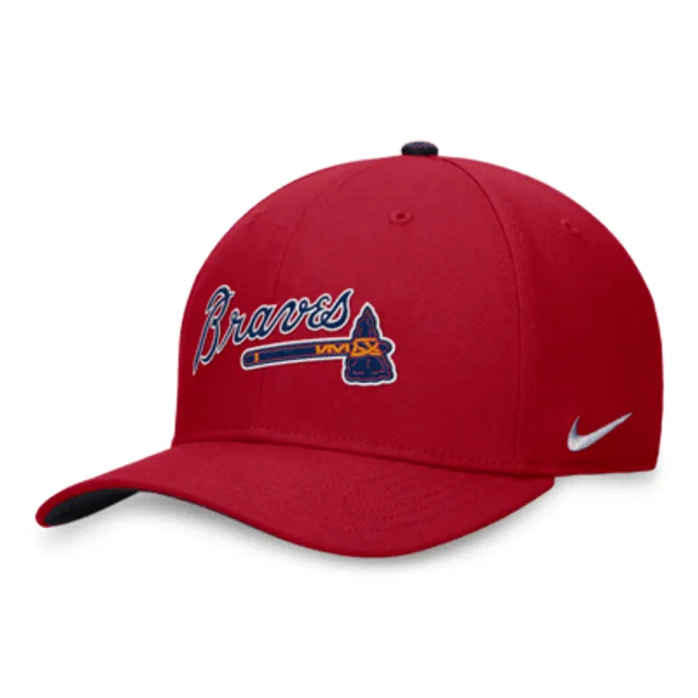 Vintage Atlanta braves plain logo snapback hat, Men's Fashion, Watches &  Accessories, Caps & Hats on Carousell