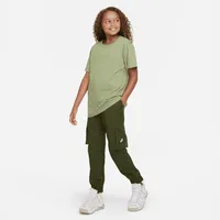 Nike Sportswear Big Kids' (Girls') T-Shirt. Nike.com