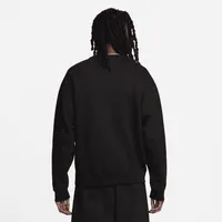 Nike Solo Swoosh Men's Fleece Crew. Nike.com