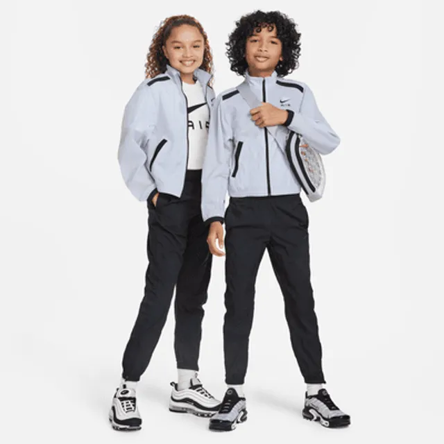 Nike Sportswear Older Kids' (Girls') Tracksuit. Nike UK