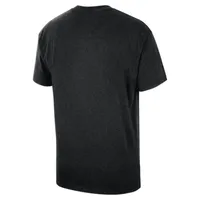 Golden State Warriors Courtside Men's Nike NBA Max90 T-Shirt. Nike.com