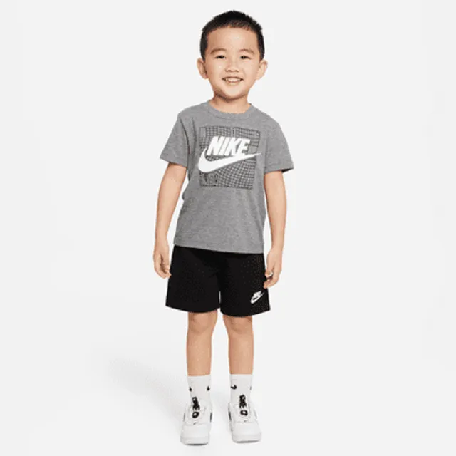 Nike Toddler T-Shirt and Shorts Set. Nike.com