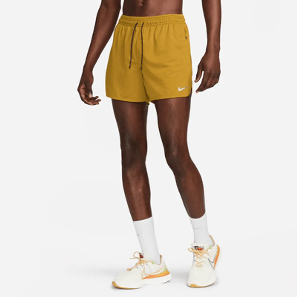 Mens Nike Run Division Stride 4 Shorts