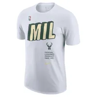 Milwaukee Bucks Men's Nike NBA T-Shirt. Nike.com