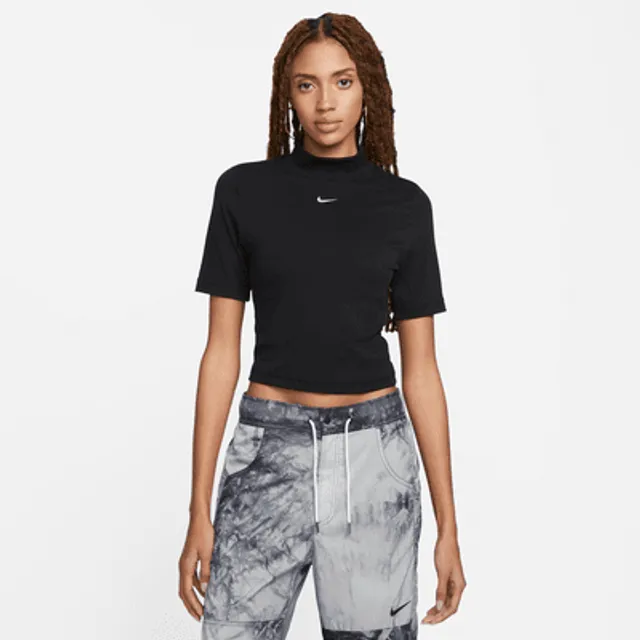 Nike Sportswear Essential Women's Short-Sleeve Polo Top. UK