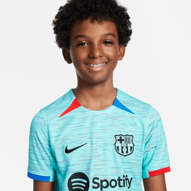 Sporting CP x CR7 2023/24 Stadium Older Kids' Nike Dri-FIT Football Shirt.  Nike LU