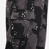 Nike Sportswear Club Fleece Women's Mid-Rise Cargo Pants. Nike.com