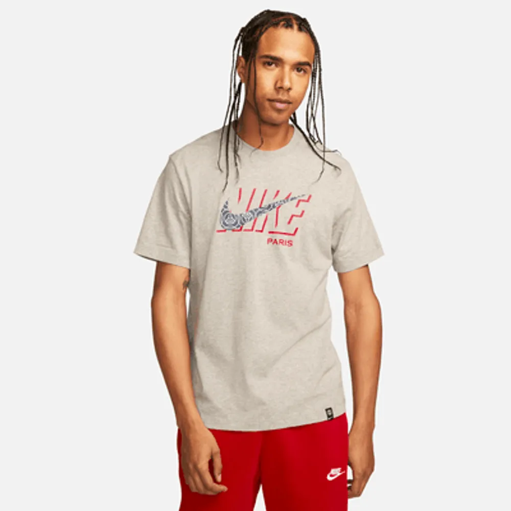 Paris Saint-Germain Men's Nike Soccer T-Shirt. Nike.com