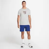 Nike Dri-FIT Men's Training T-Shirt. Nike.com