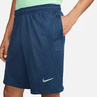 Brazil Strike Men's Nike Dri-FIT Knit Soccer Shorts. Nike.com