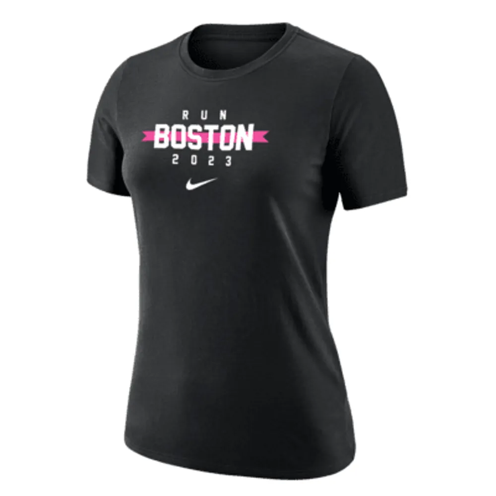Nike Women's T-Shirt. Nike.com