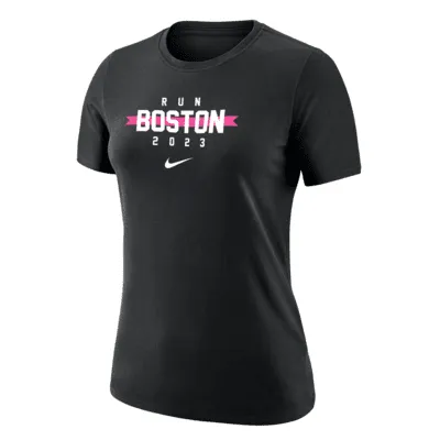 Nike Women's T-Shirt. Nike.com