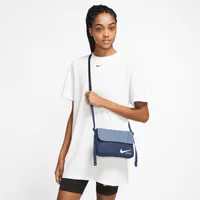 Nike Sportswear Futura 365 Crossbody Bag (3L). Nike.com