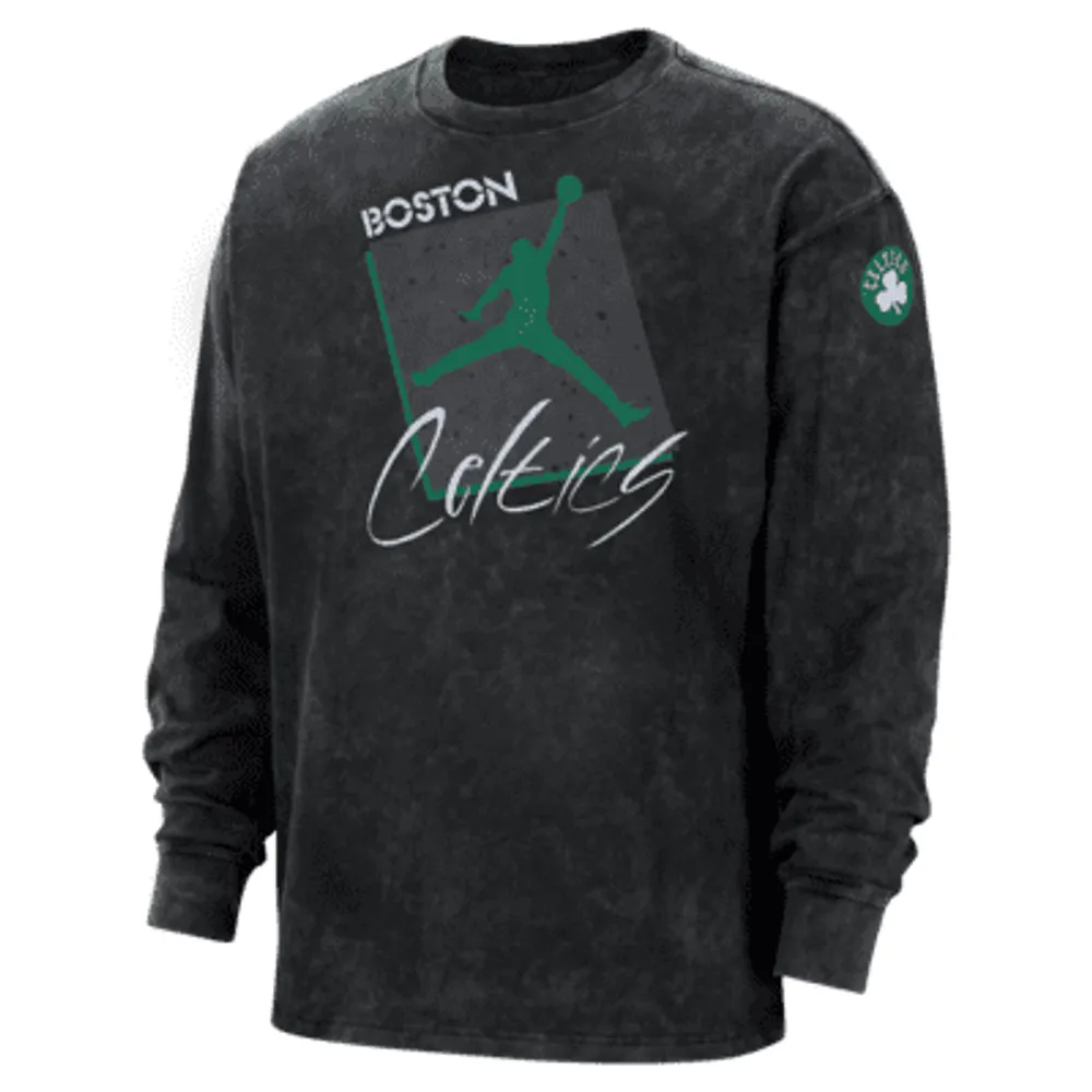 Boston Celtics Courtside Statement Edition Men's Jordan Max90 NBA Long-Sleeve T-Shirt. Nike.com