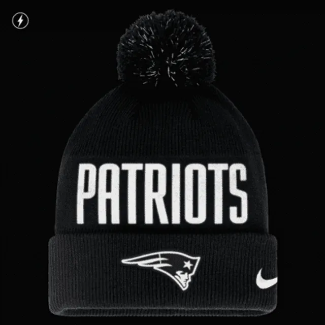 Nike RFLCTV (NFL Philadelphia Eagles) Men's Cuffed Beanie.