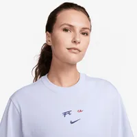 FFF Women's T-Shirt. Nike.com