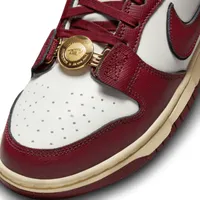 Nike Dunk Low SE Women's Shoes. Nike.com